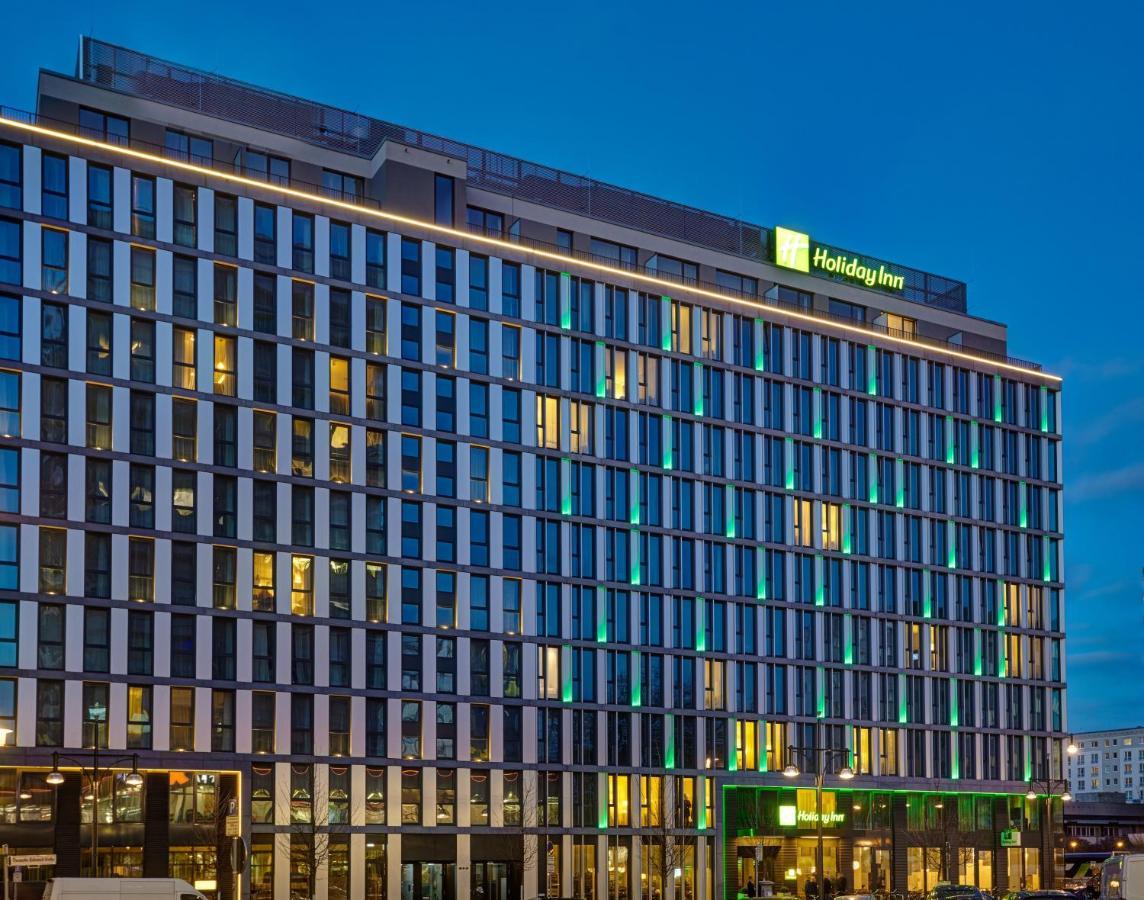 Berlin-alexanderplatz, An Ihg Berlín